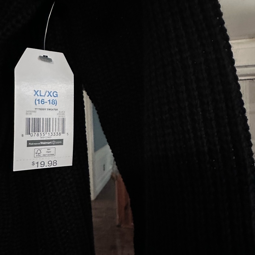 Time and Tru Black Sweater - Picture 3 of 4